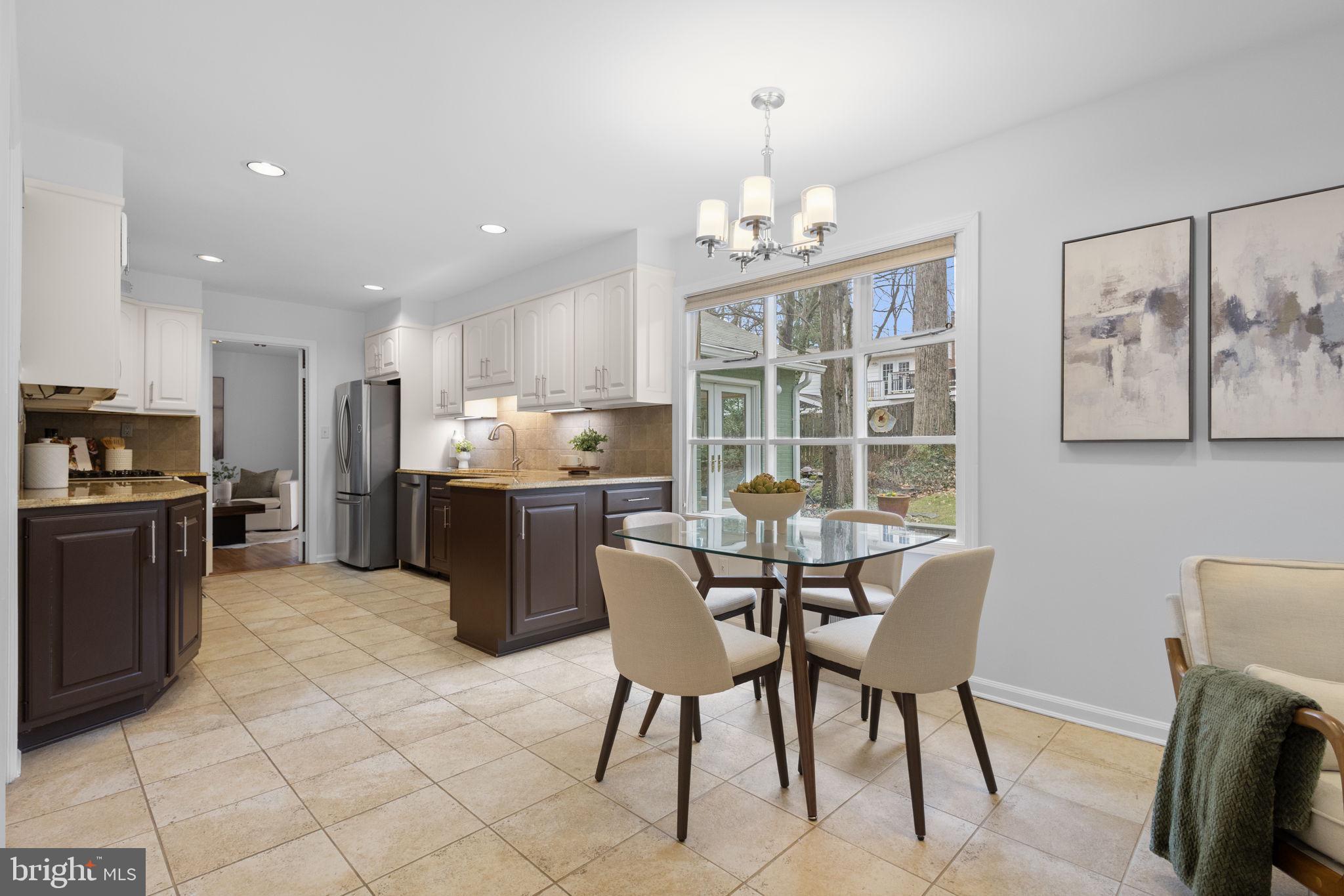 BEECH TREE MANOR - Residential