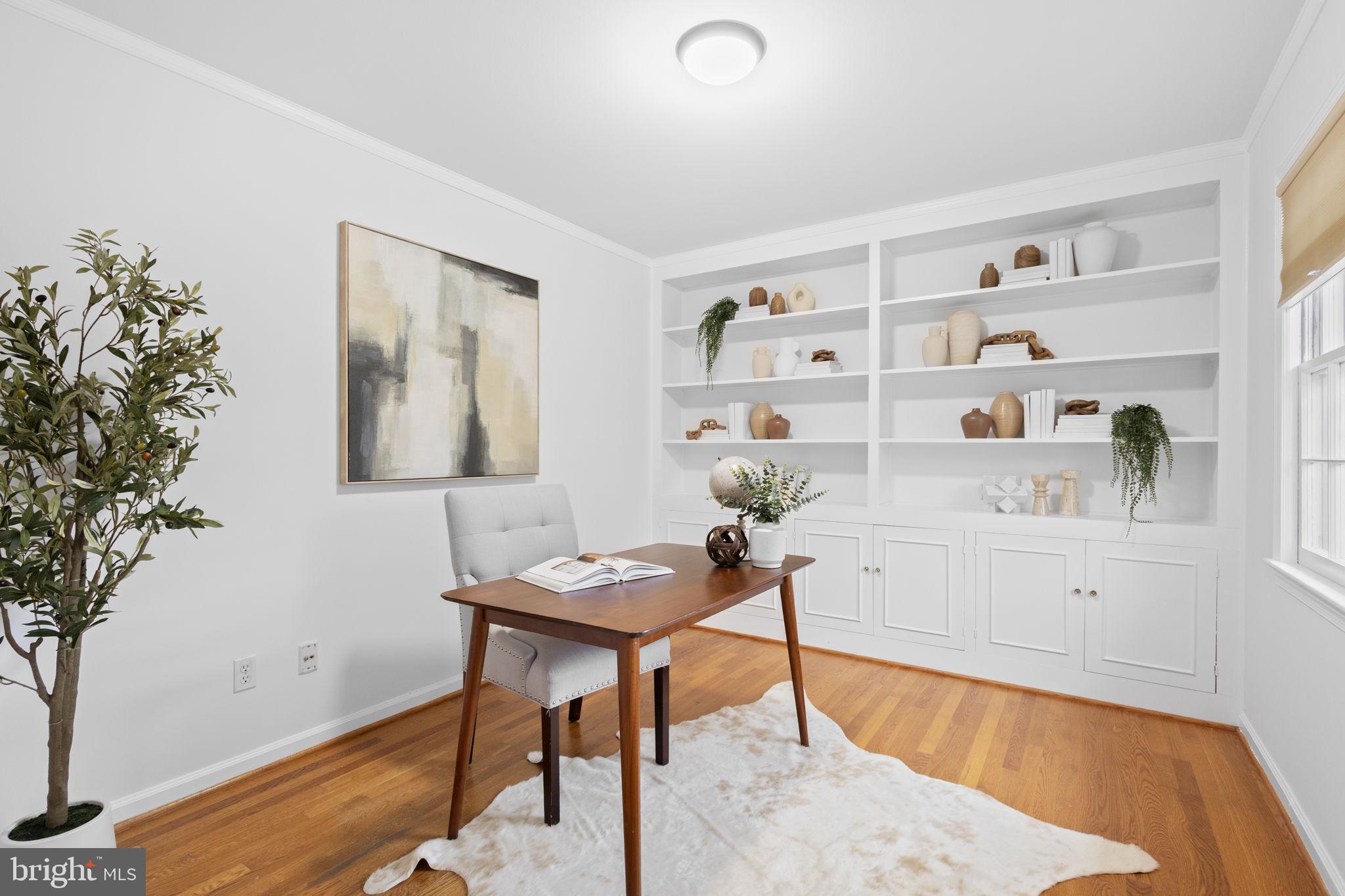 BEECH TREE MANOR - Residential