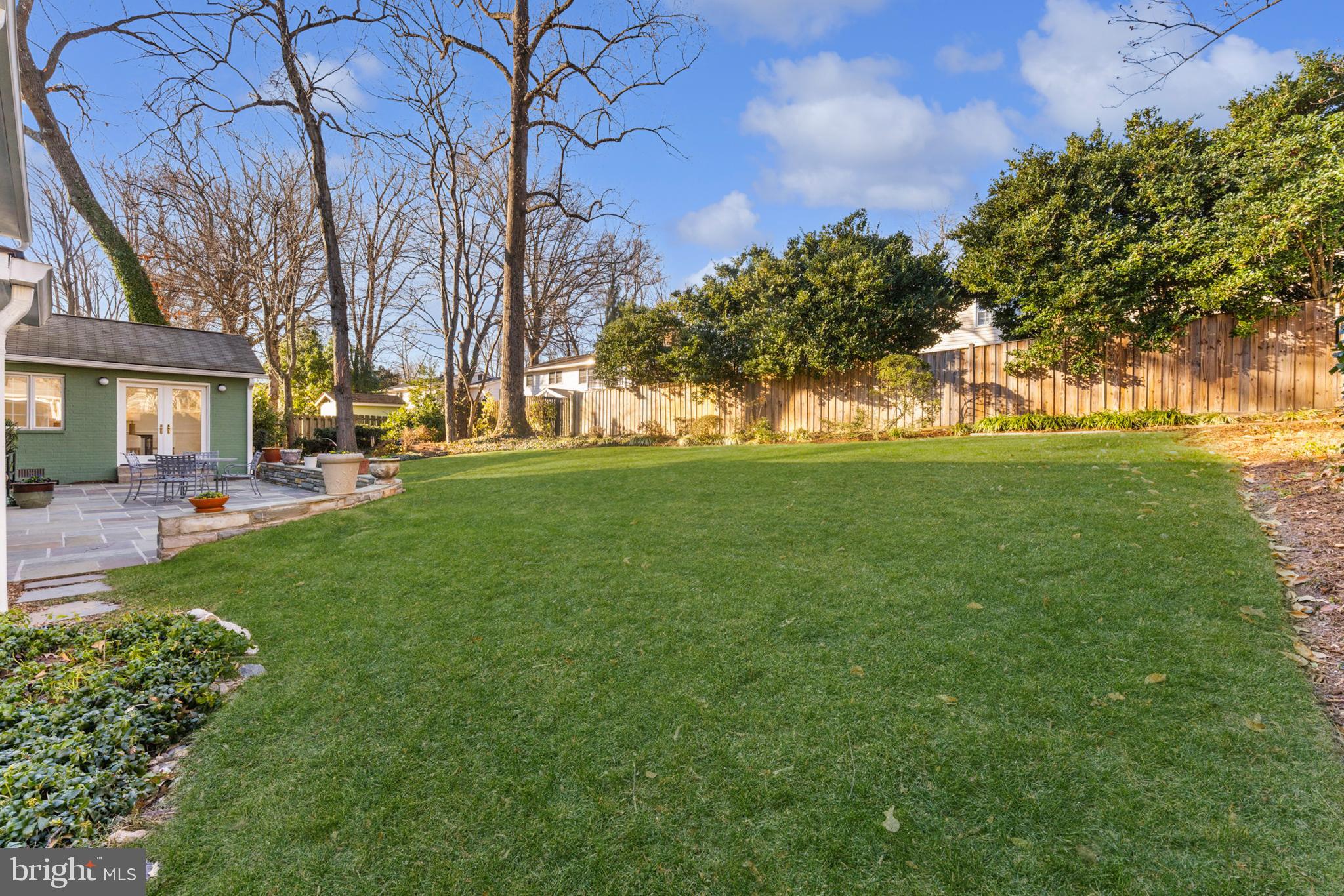 BEECH TREE MANOR - Residential