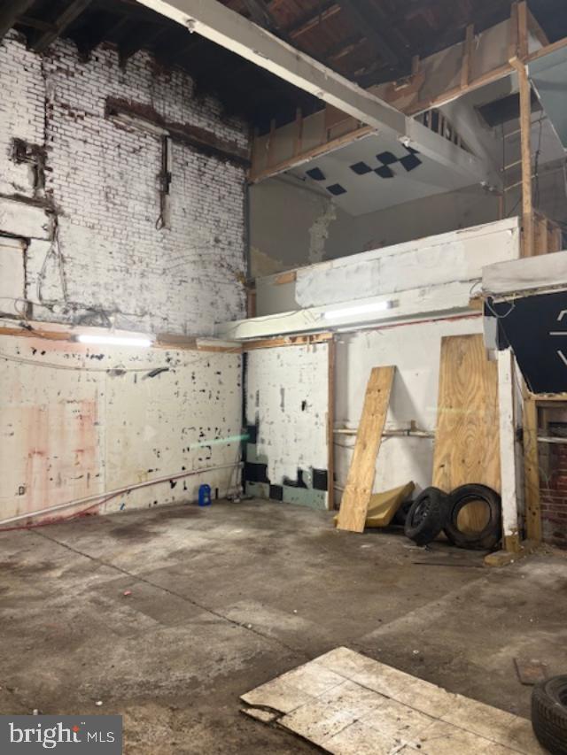 3475 COLLINS STREET 102