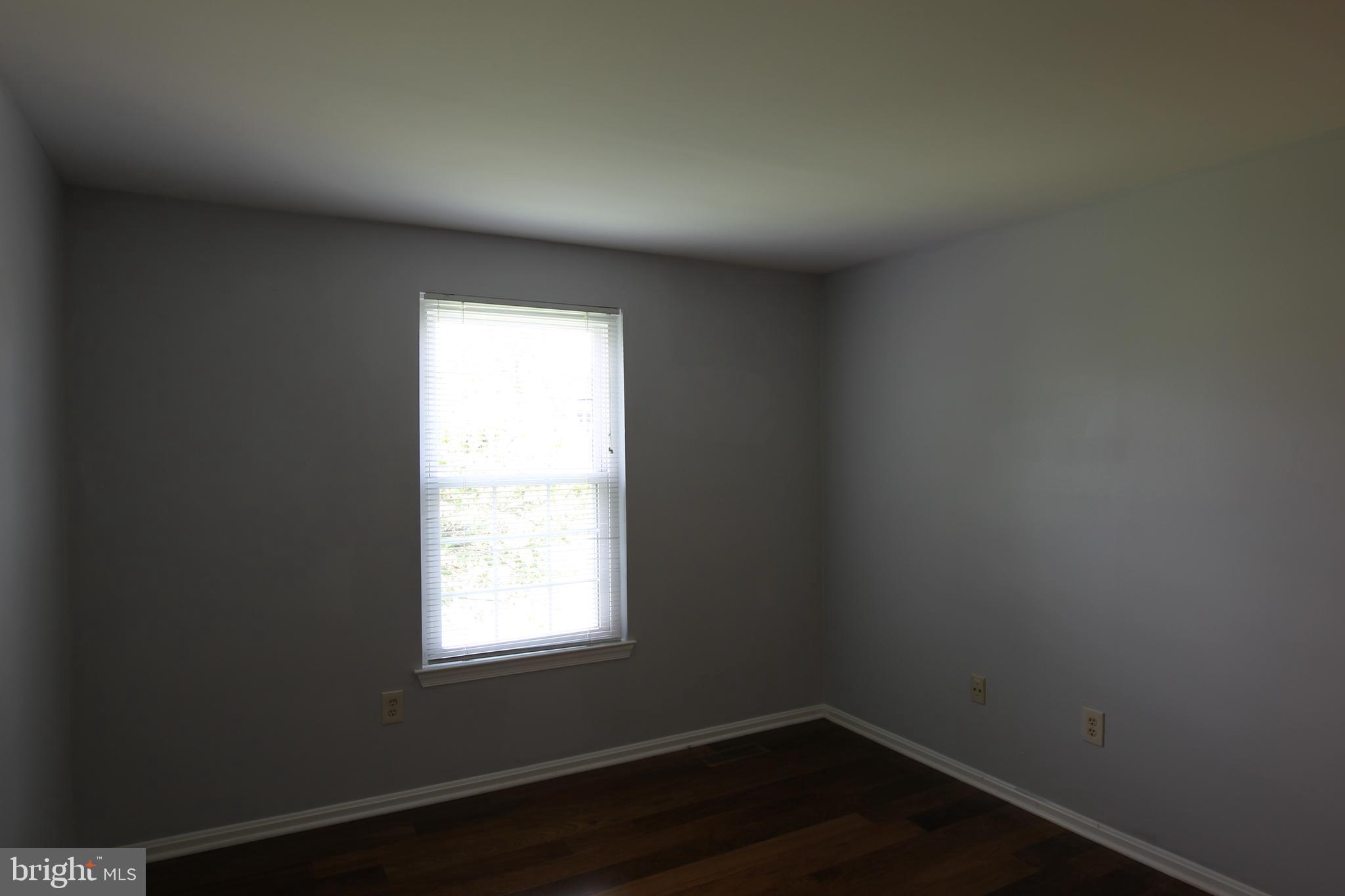 OAK SPRINGS - Residential Lease