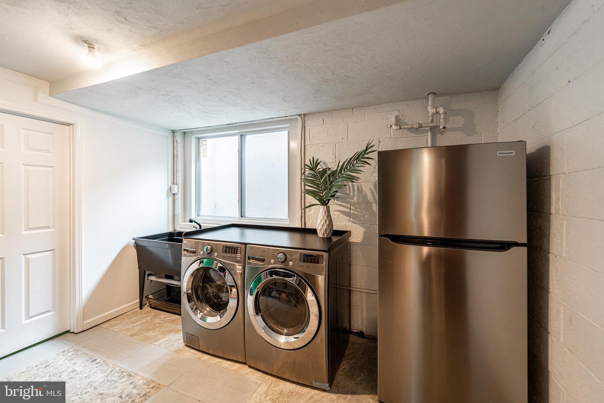 WESTGATE - Residential