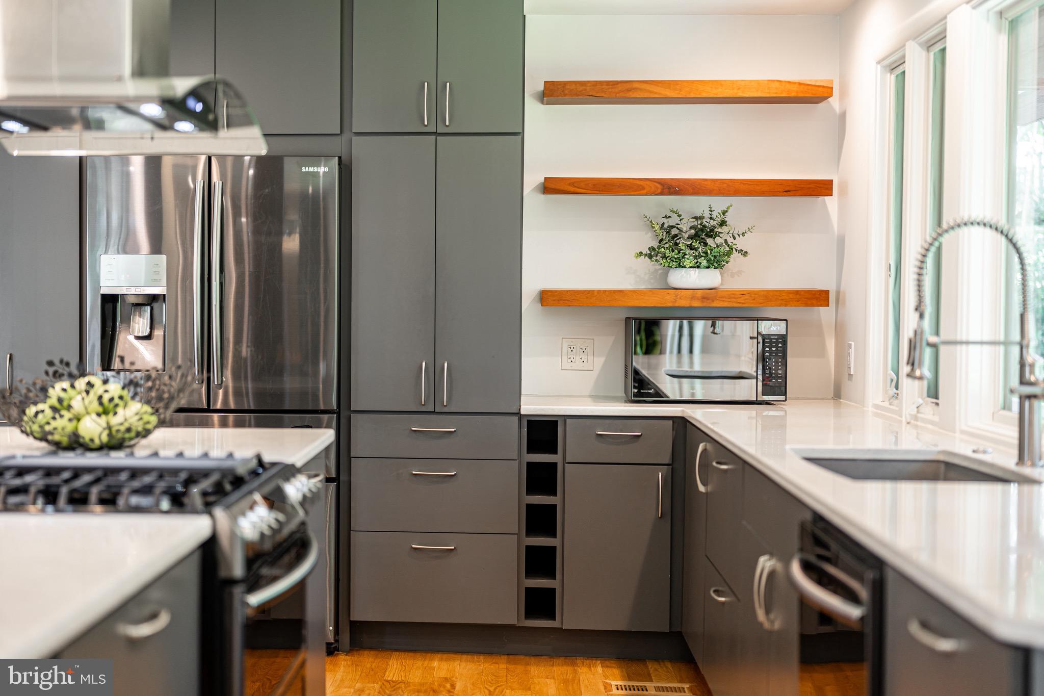 WESTGATE - Residential