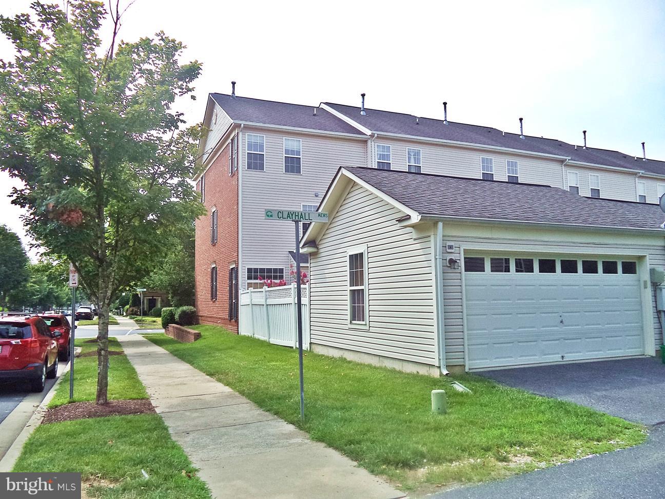 LAKELANDS - Residential