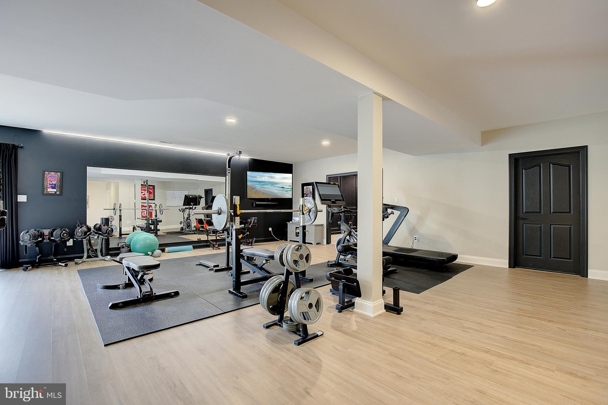 TIMBERNECK - Residential