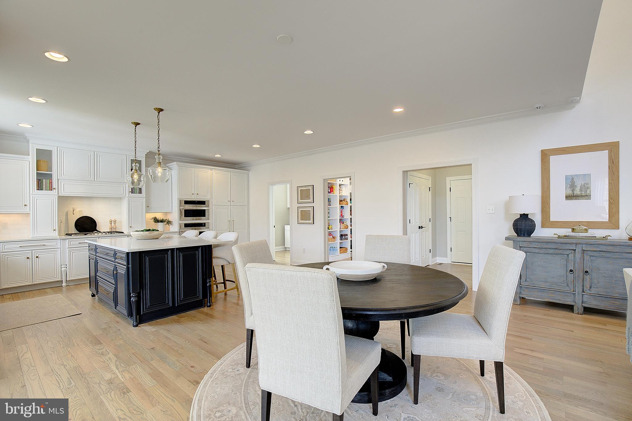 TIMBERNECK - Residential