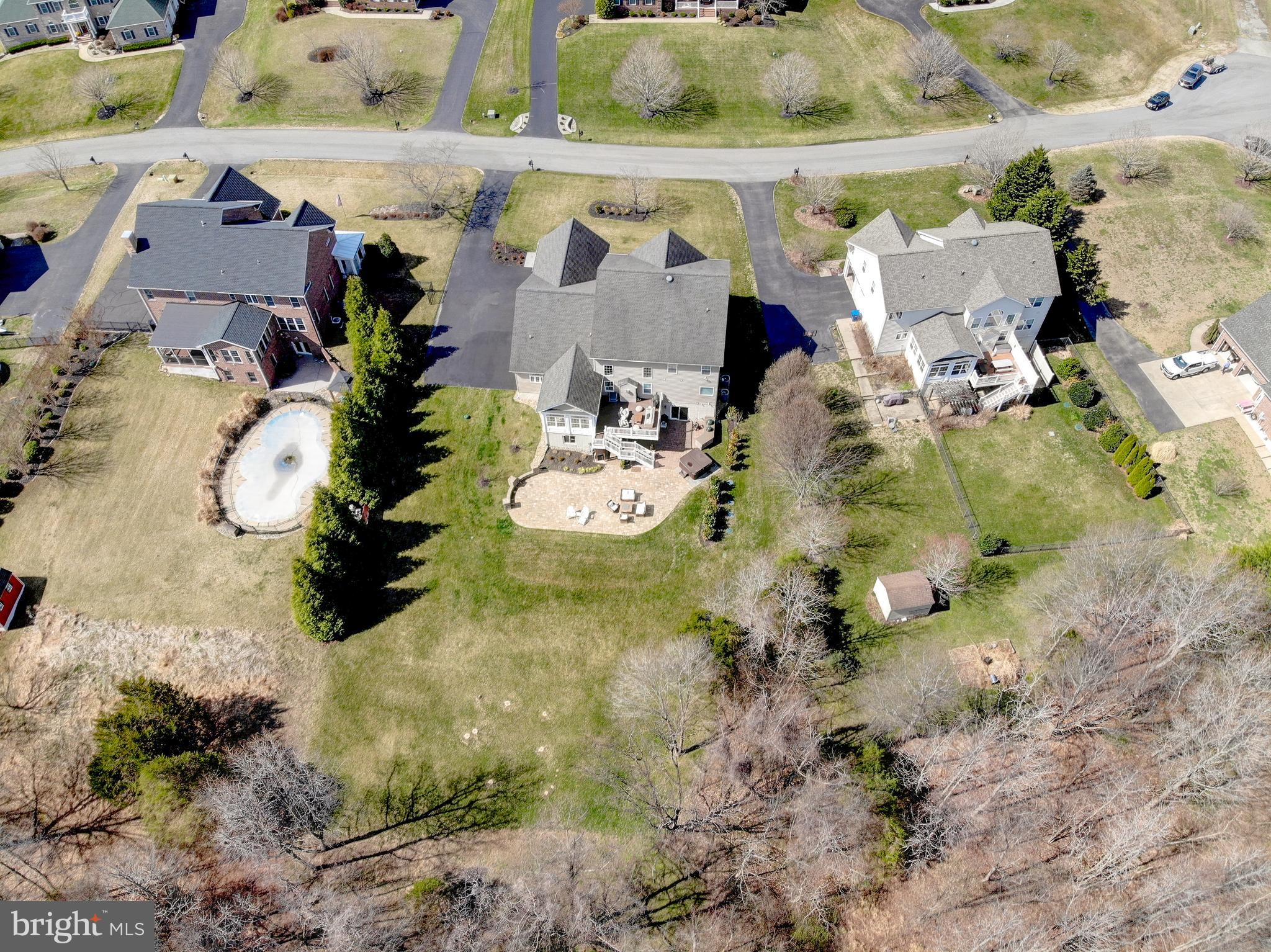 TIMBERNECK - Residential