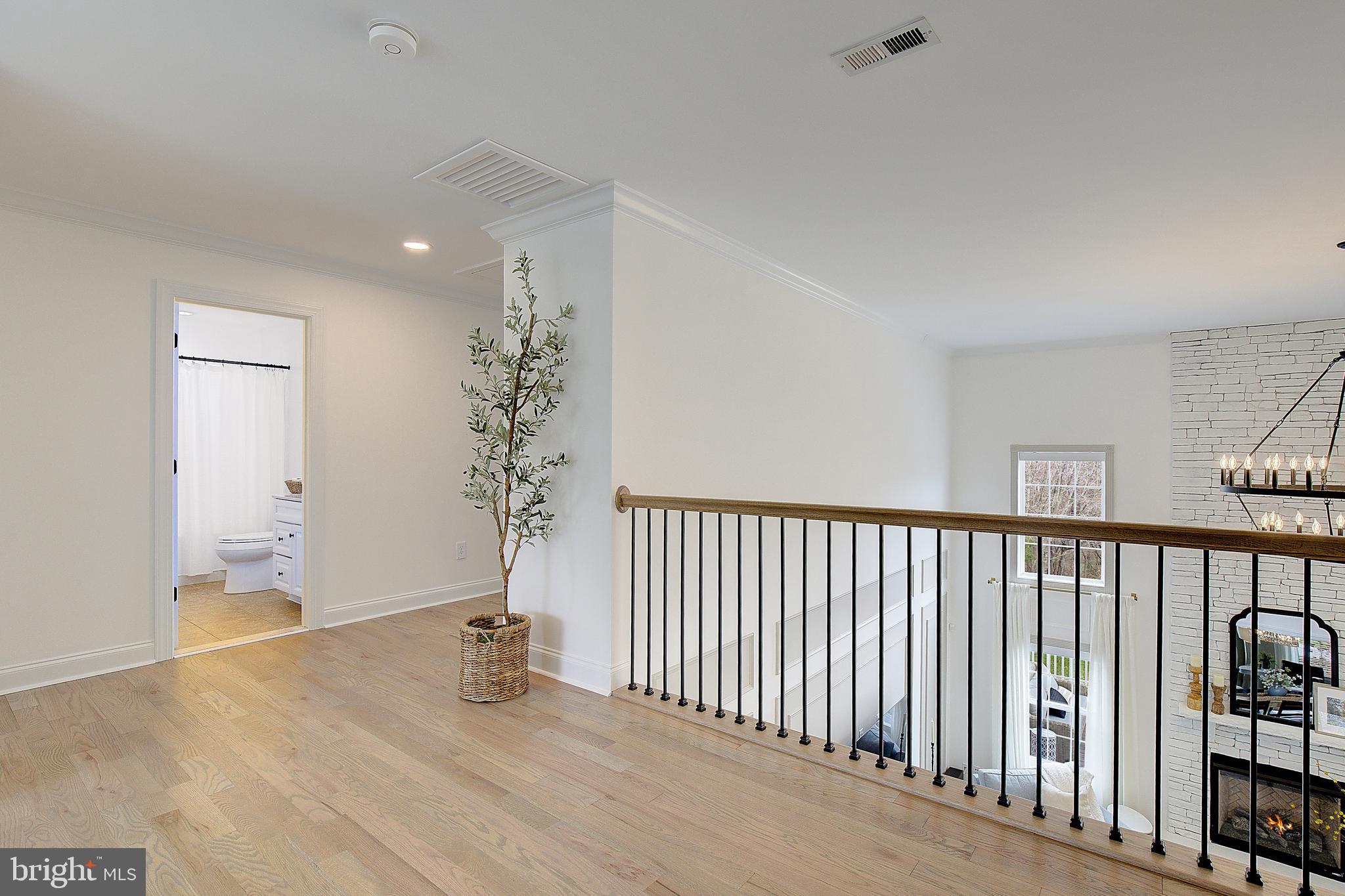 TIMBERNECK - Residential