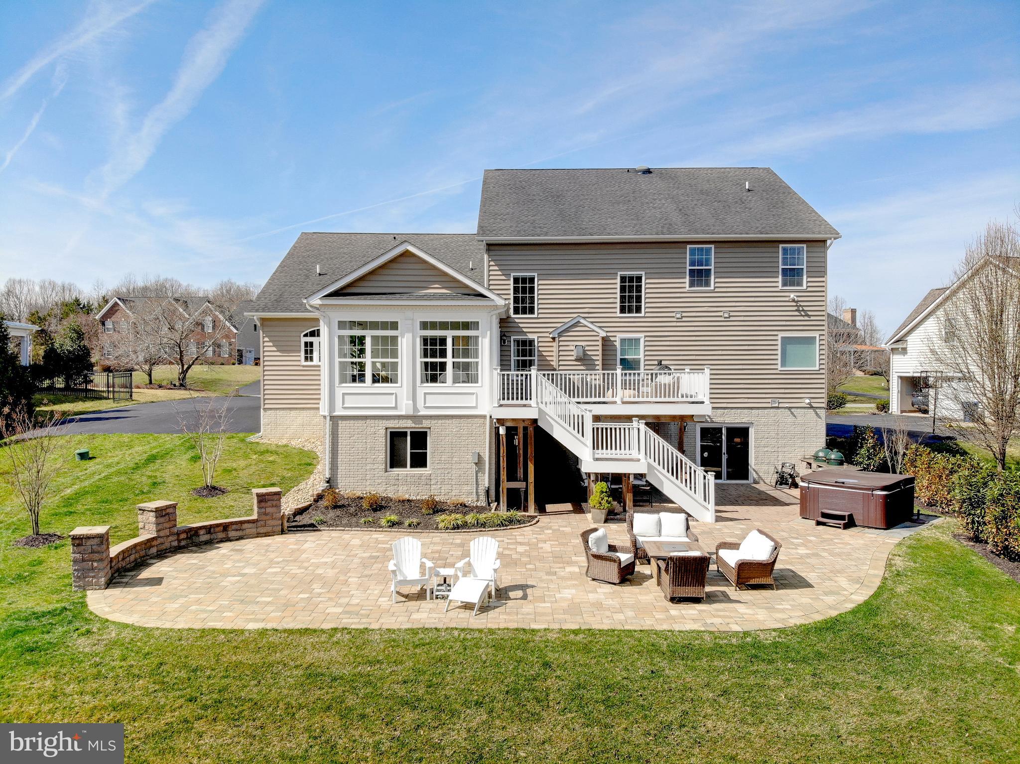 TIMBERNECK - Residential