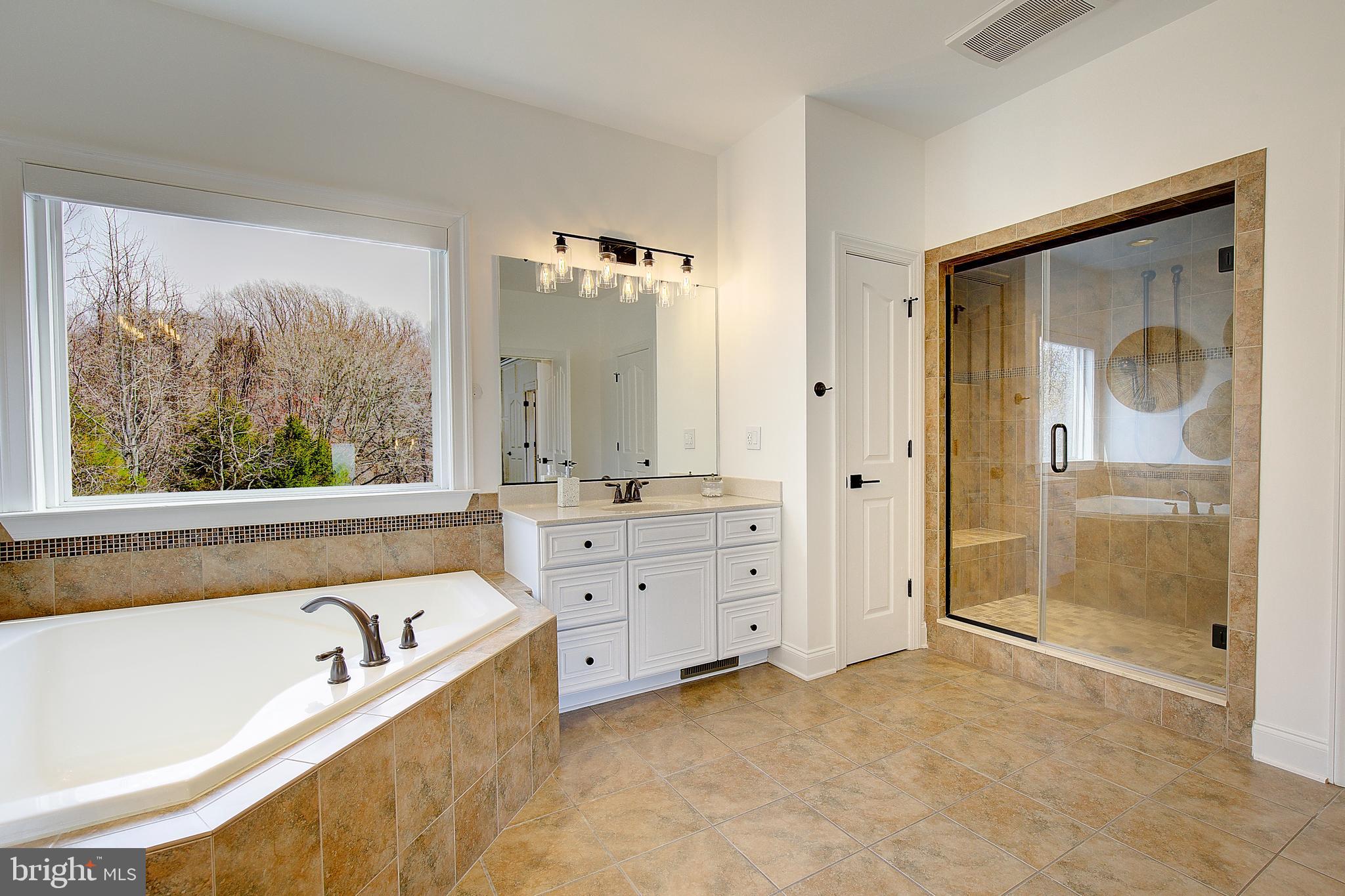 TIMBERNECK - Residential