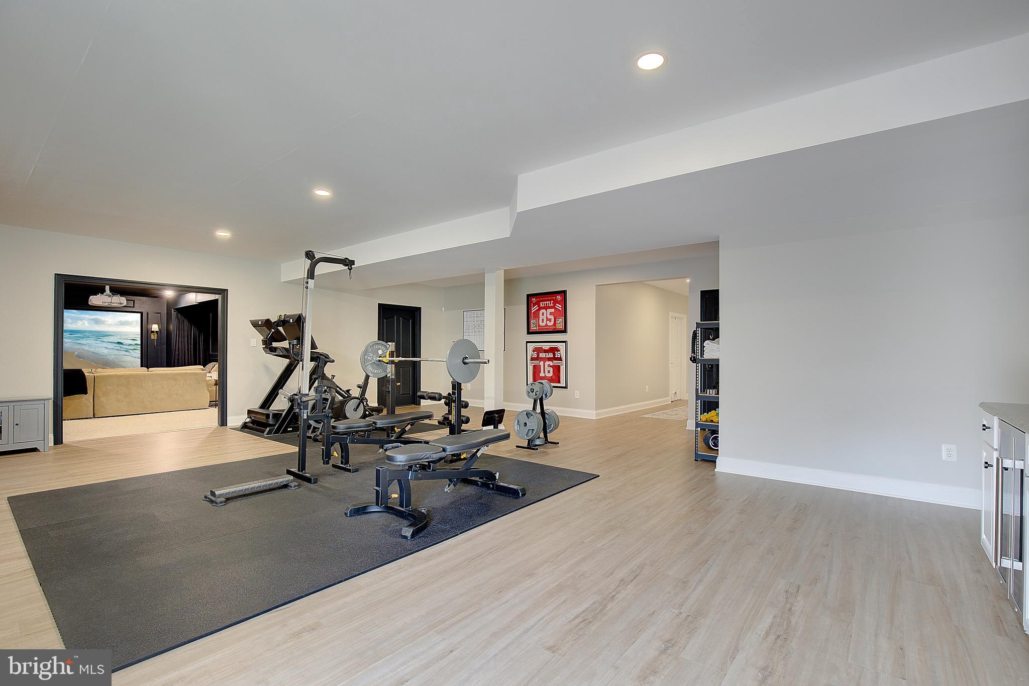 TIMBERNECK - Residential