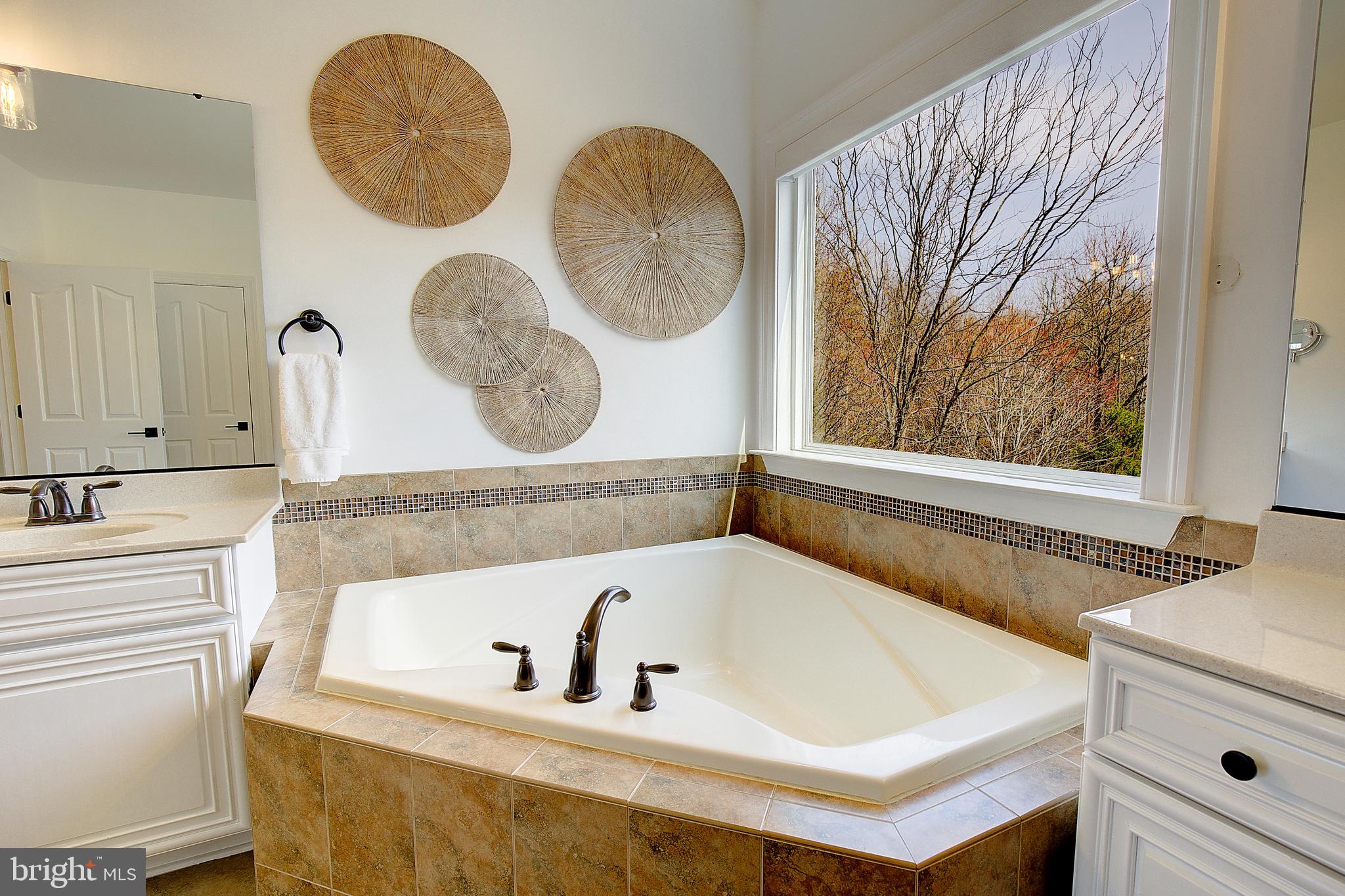 TIMBERNECK - Residential