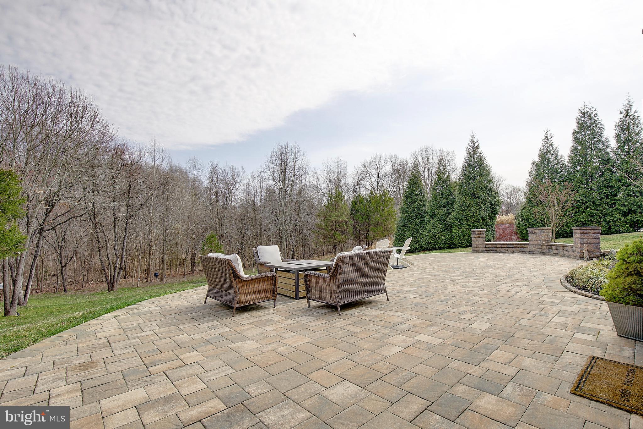 TIMBERNECK - Residential