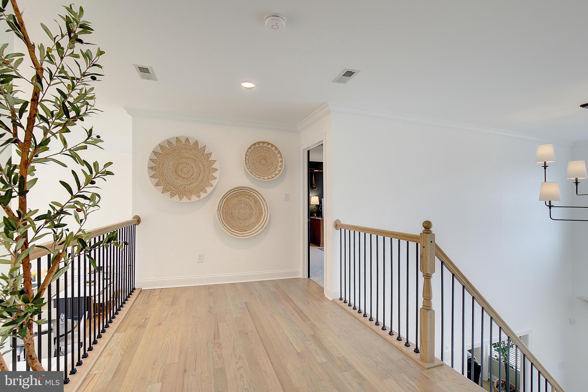 TIMBERNECK - Residential