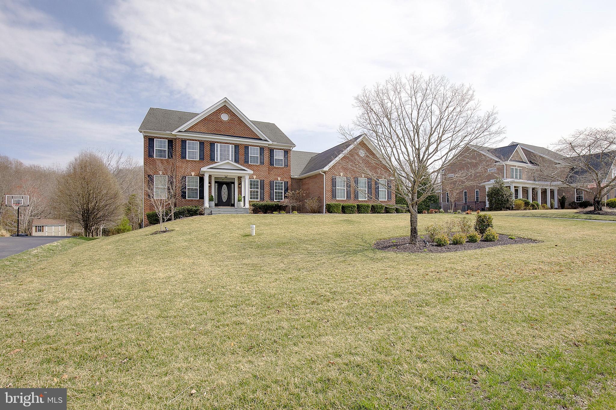 TIMBERNECK - Residential