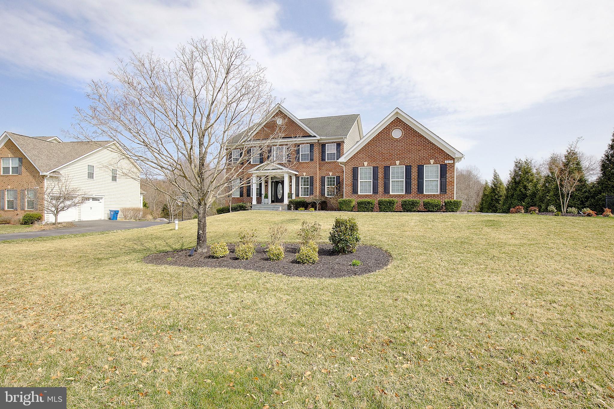 TIMBERNECK - Residential