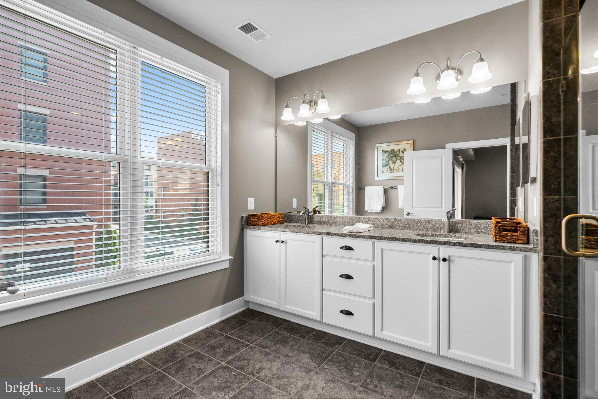 POTOMAC YARD - Residential