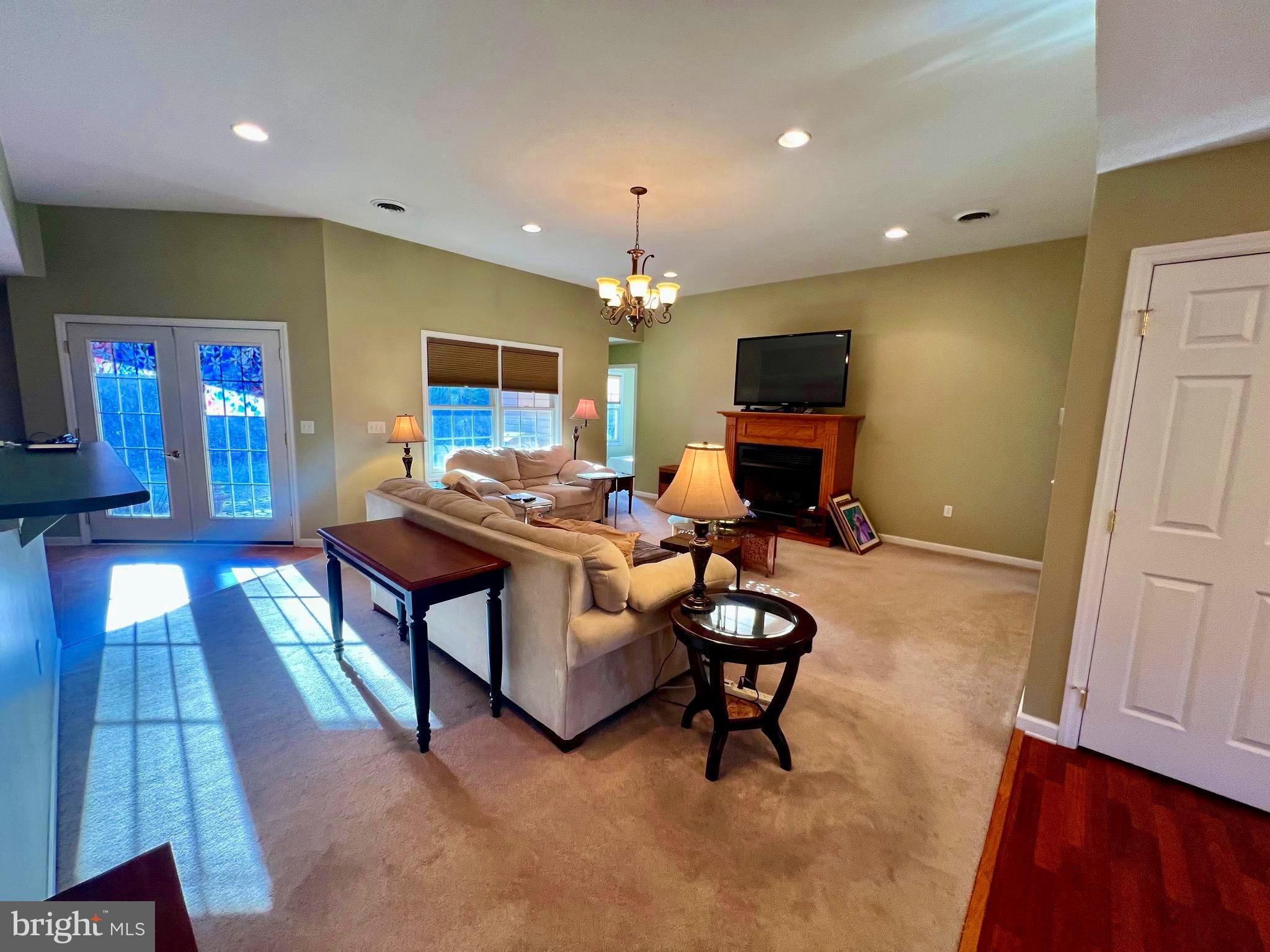 LAKEWOOD - Residential