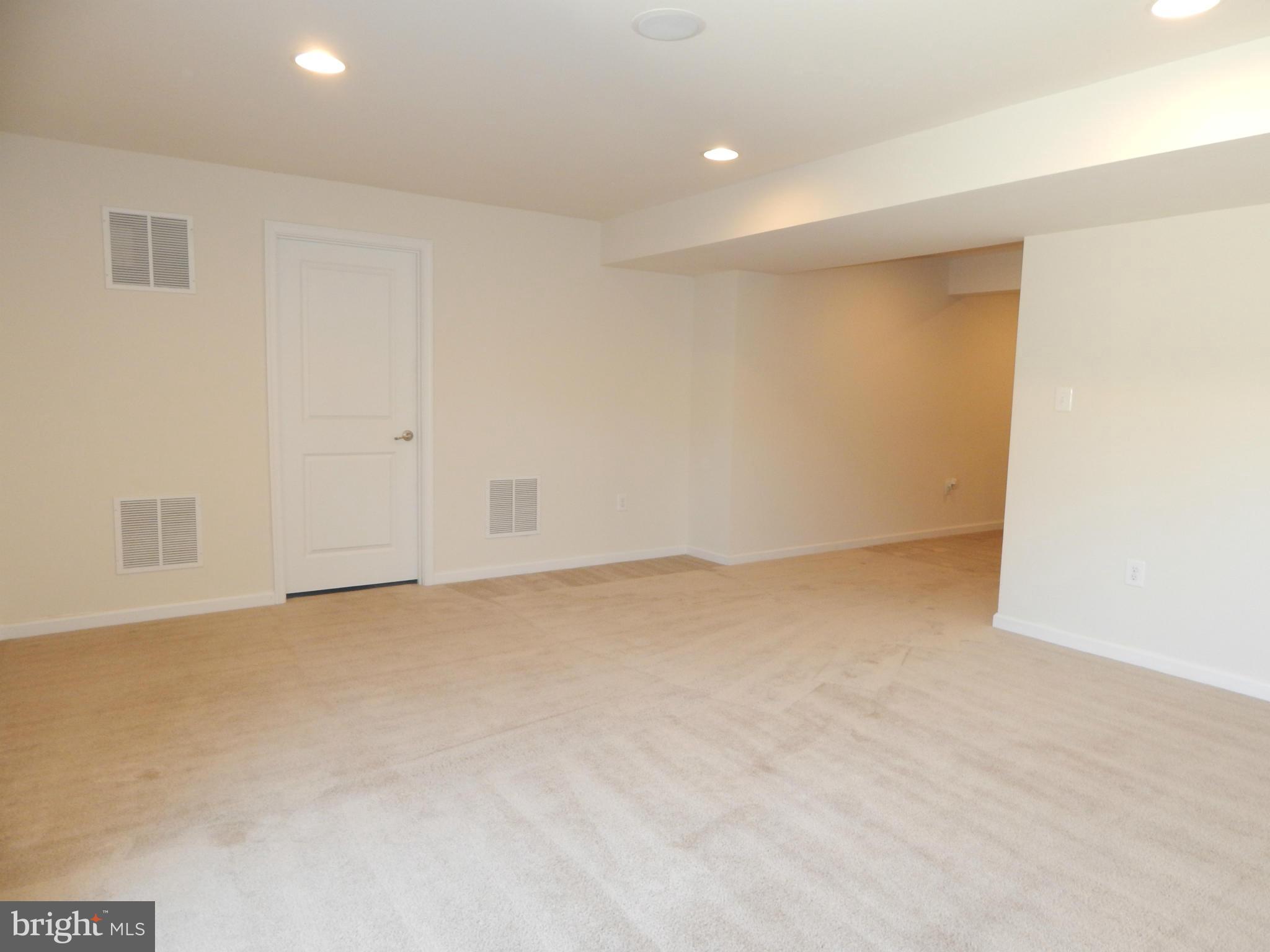 MAGNOLIA GREEN - Residential