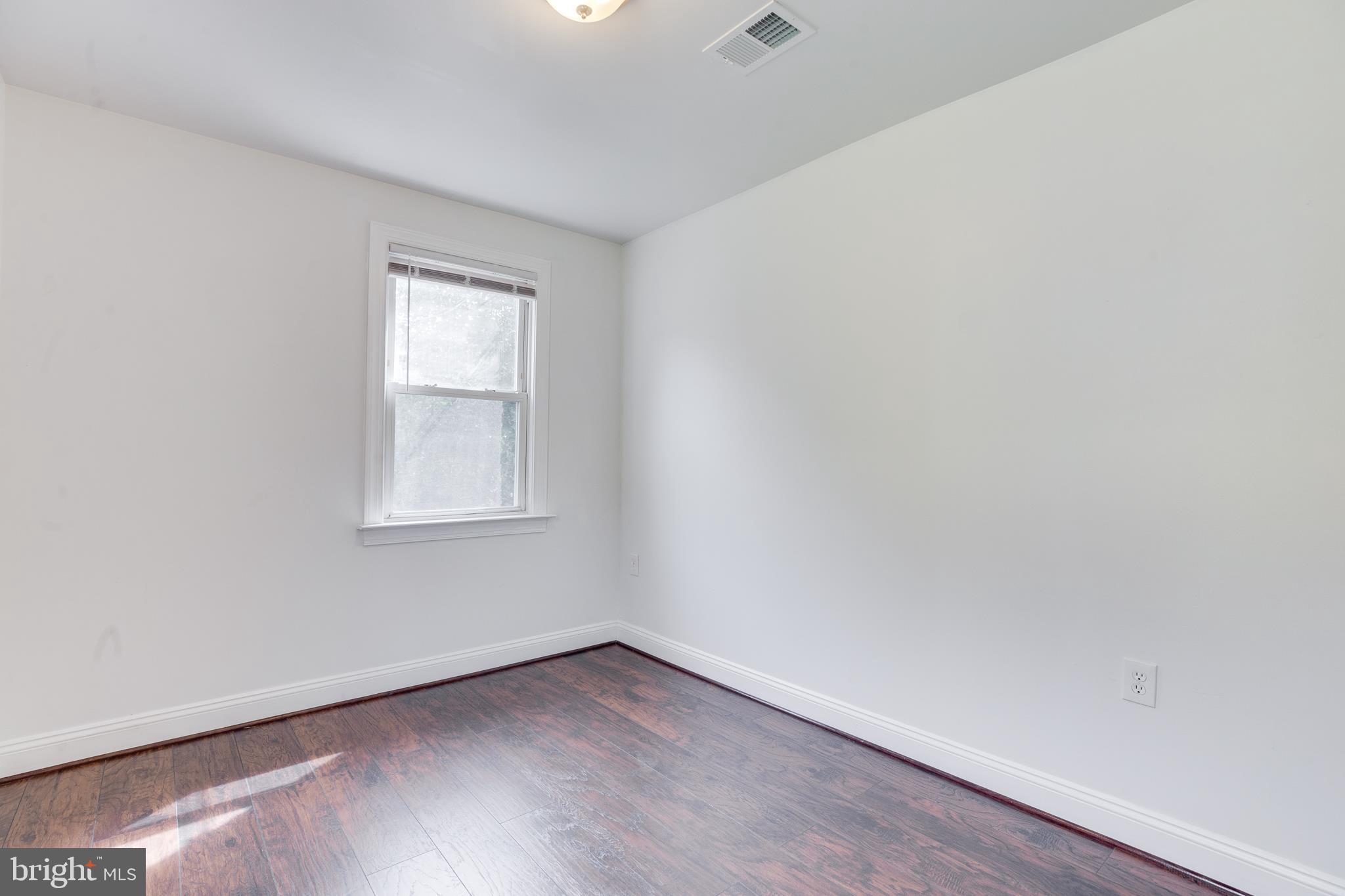 FORT DUPONT PARK - Residential Lease