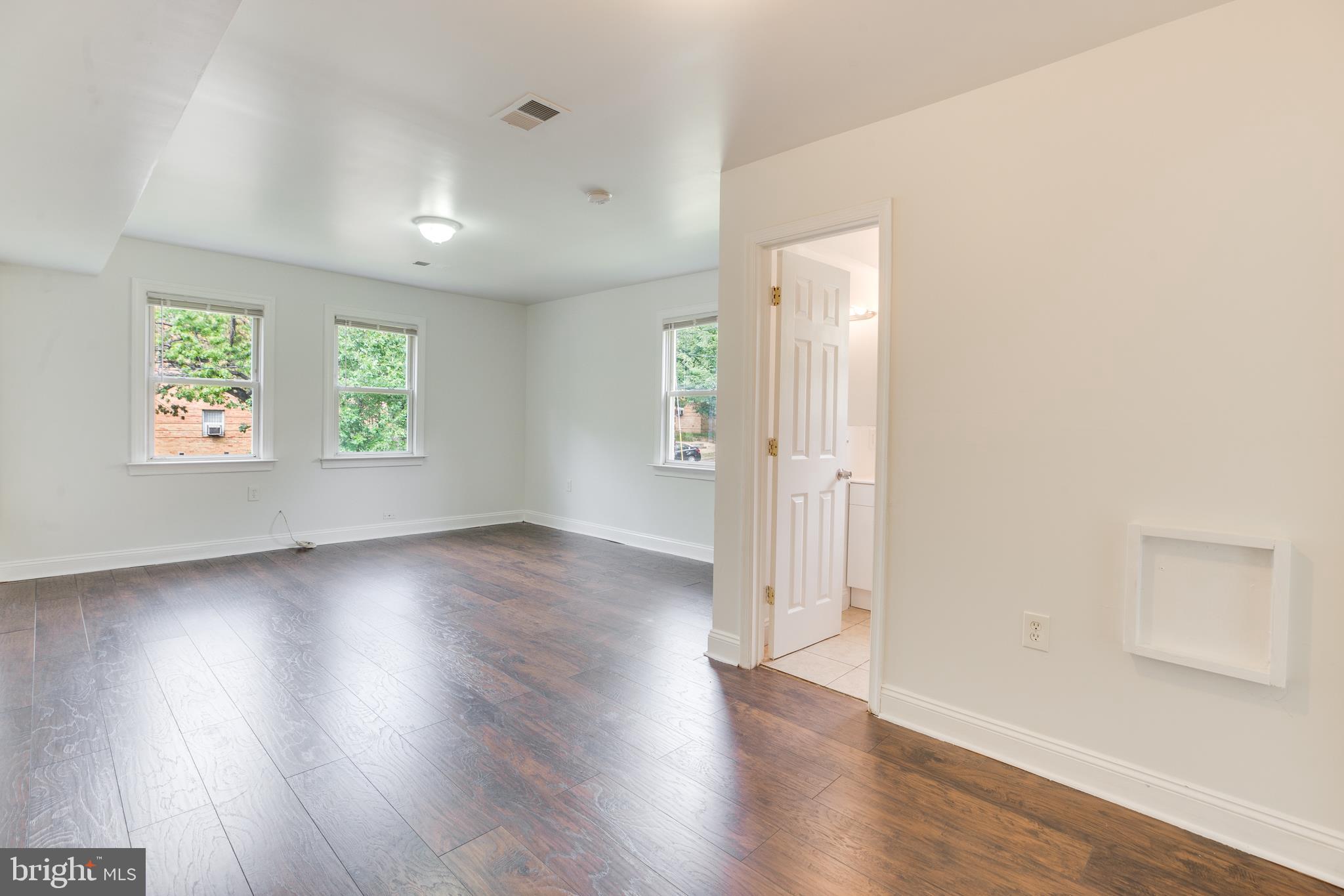 FORT DUPONT PARK - Residential Lease