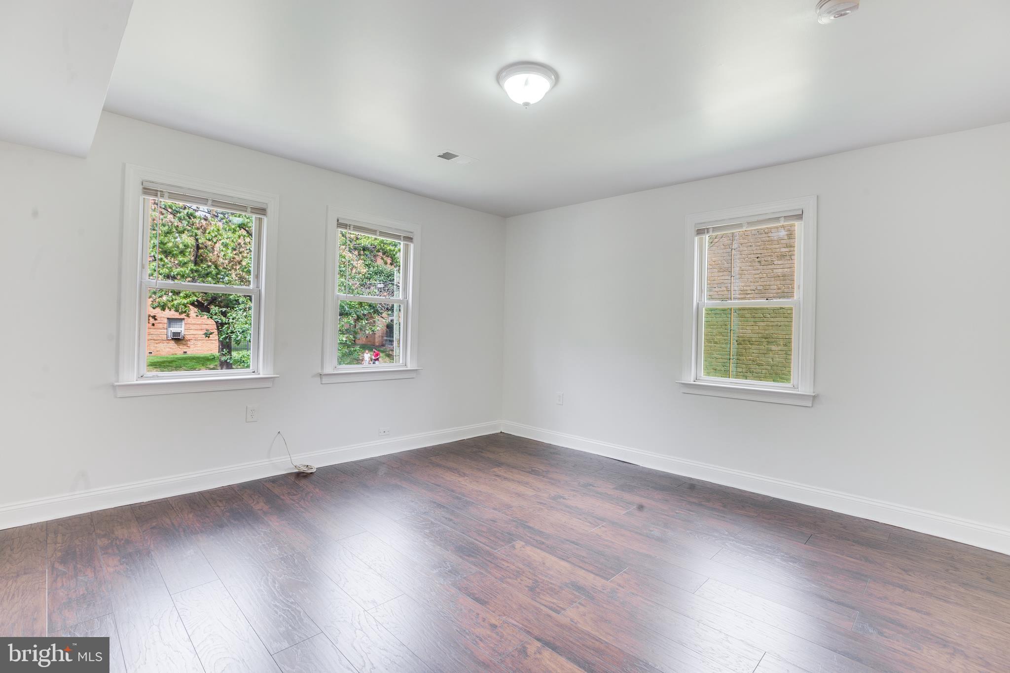 FORT DUPONT PARK - Residential Lease