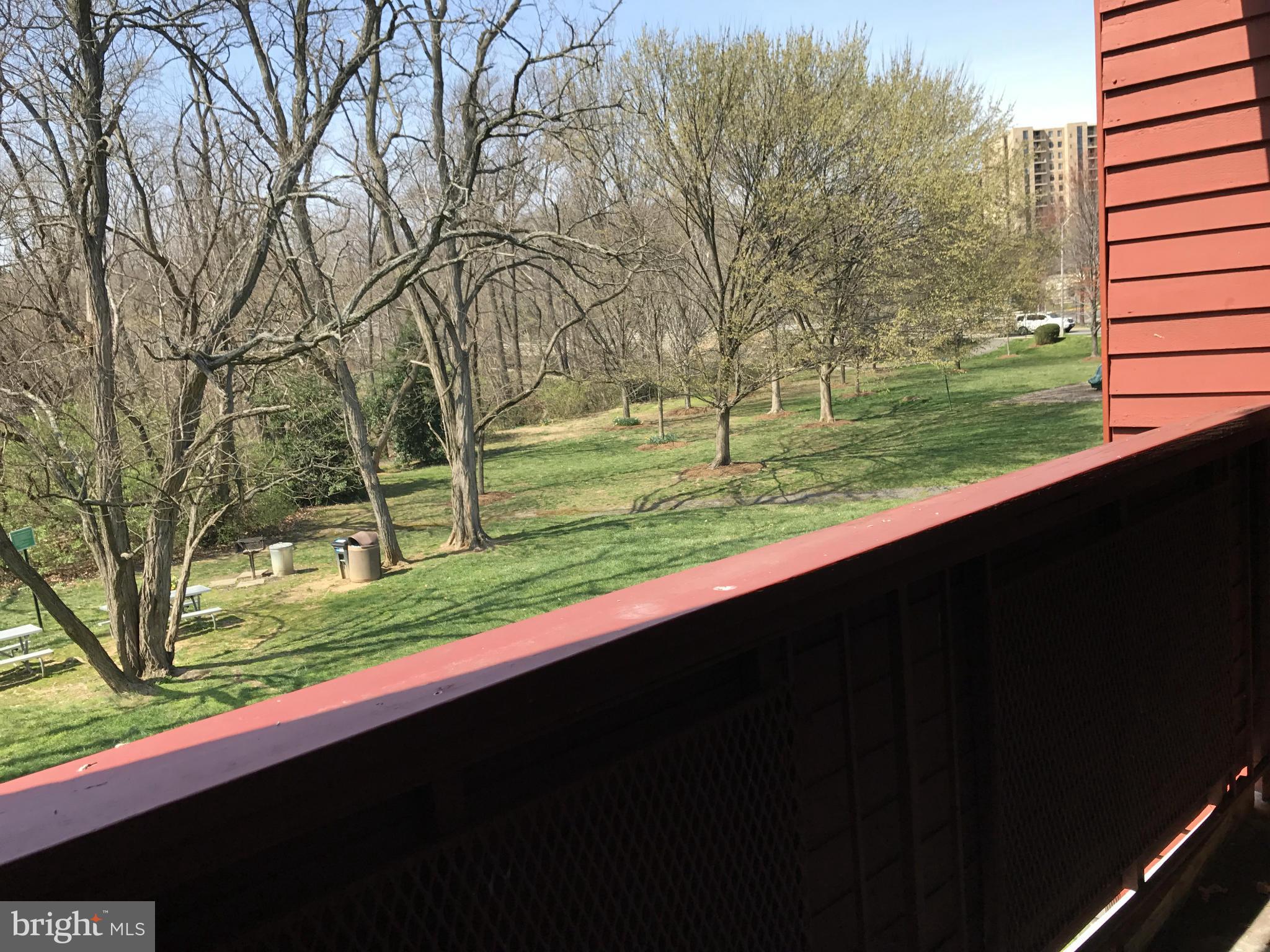 GEORGE MASON VILLAGE - Residential Lease