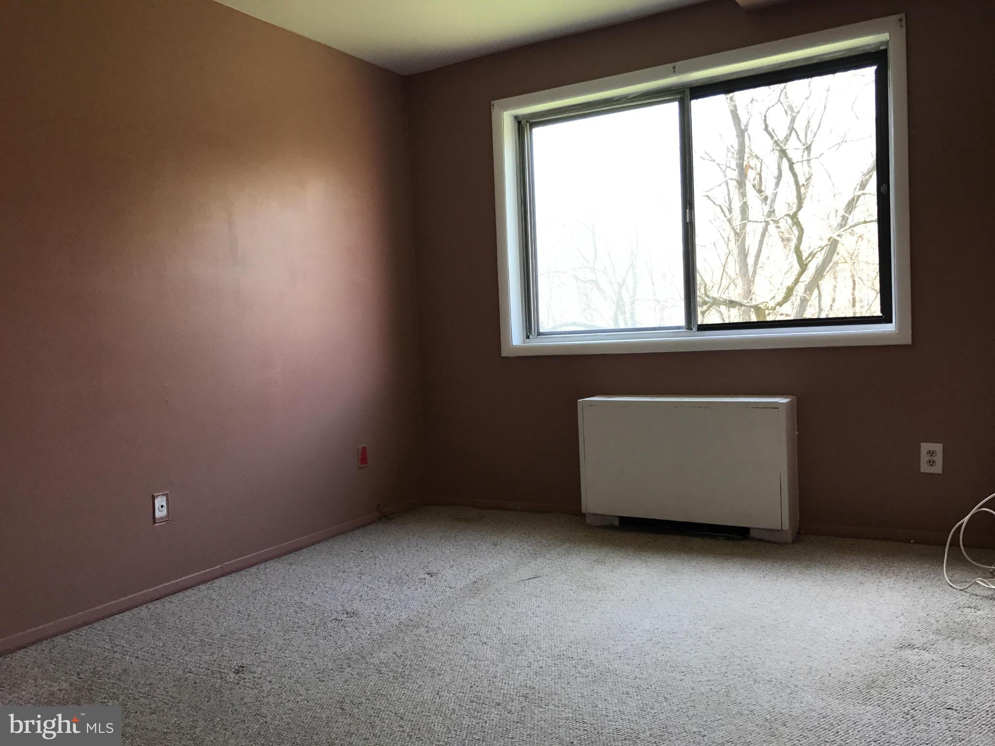 GEORGE MASON VILLAGE - Residential Lease