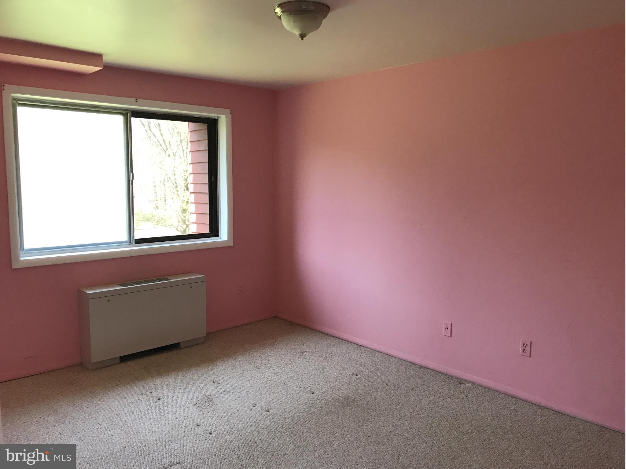 GEORGE MASON VILLAGE - Residential Lease