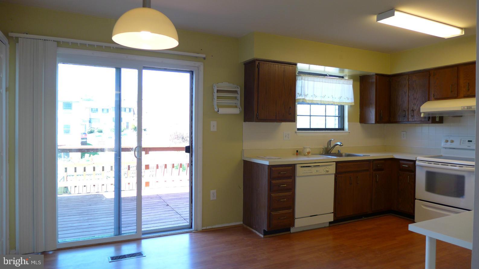 BROADFIELD AT WILTON FARM - Residential Lease