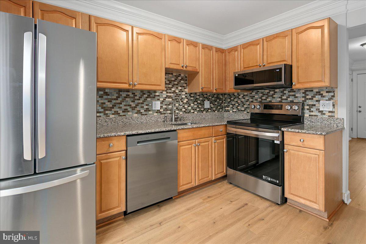 CAVALIER PARK - Residential