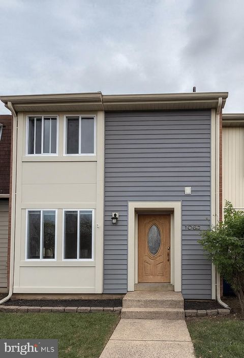 1062 KNIGHT LANE HERNDON VA 20170