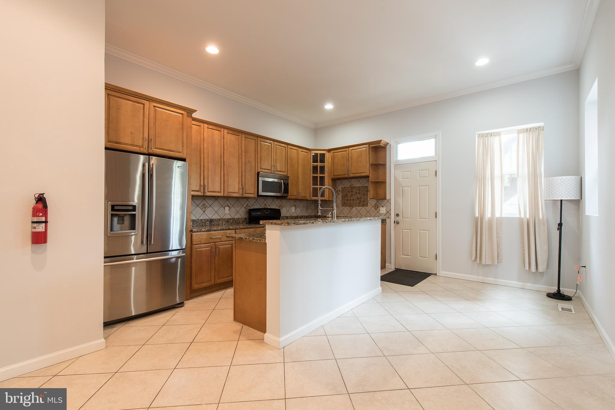 RESERVOIR HILL HISTORIC DISTRICT - Residential Lease