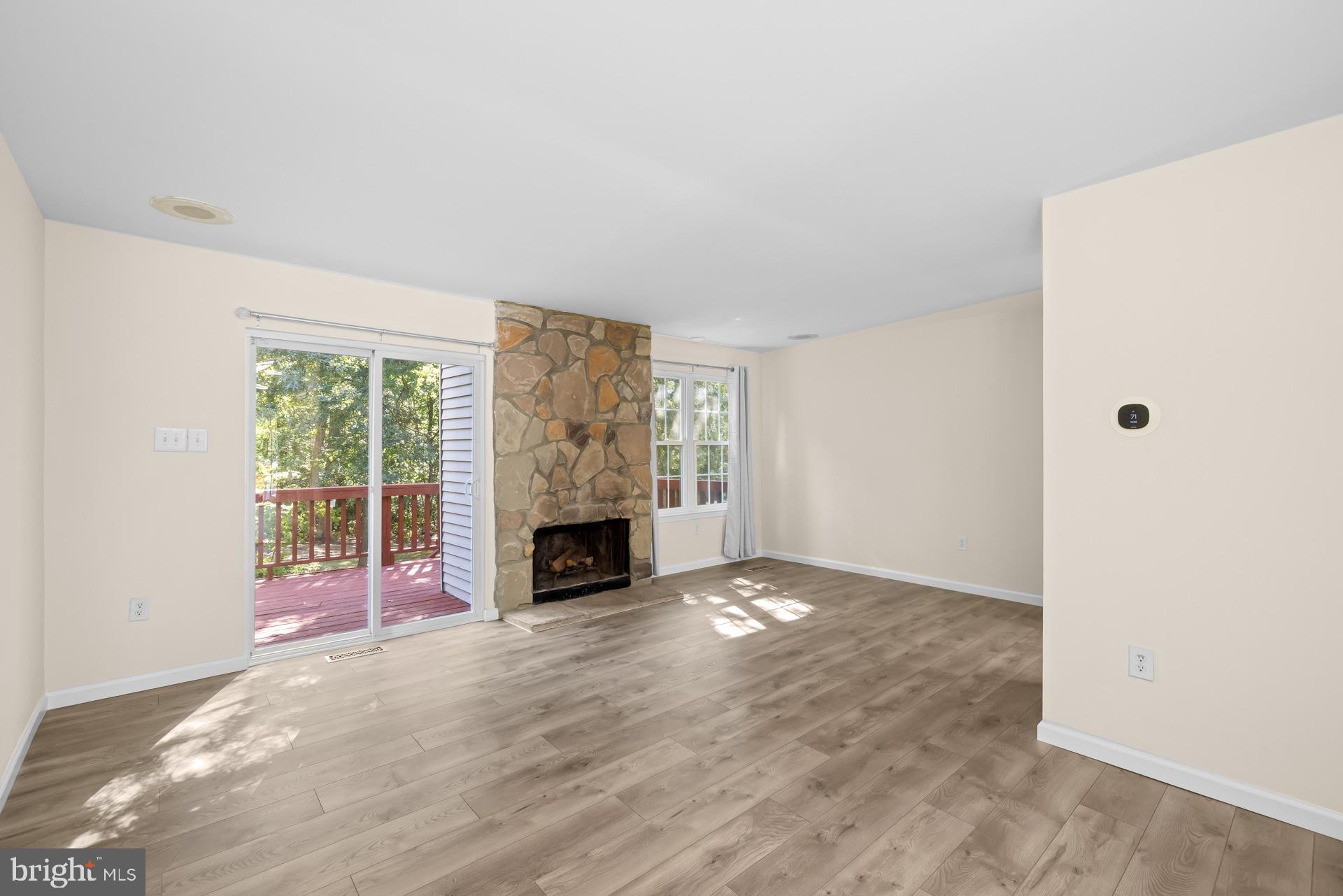 SNOWDEN OAKS - Residential