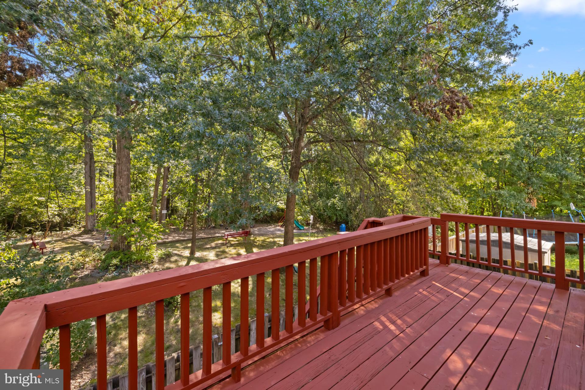 SNOWDEN OAKS - Residential