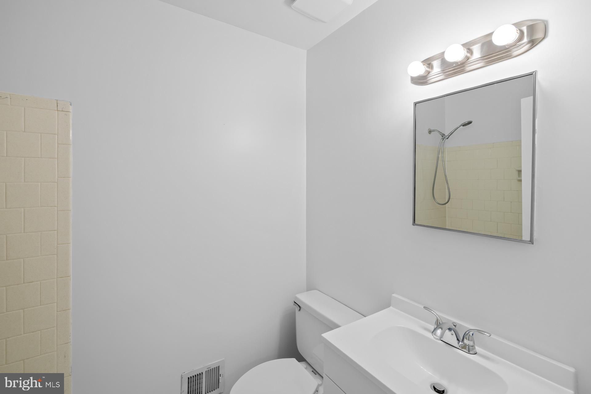 SNOWDEN OAKS - Residential