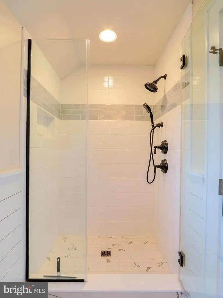 Lewes, Delaware 19958, United States, 5 Bedrooms Bedrooms, ,6 BathroomsBathrooms,Residential,Coming Soon,169272