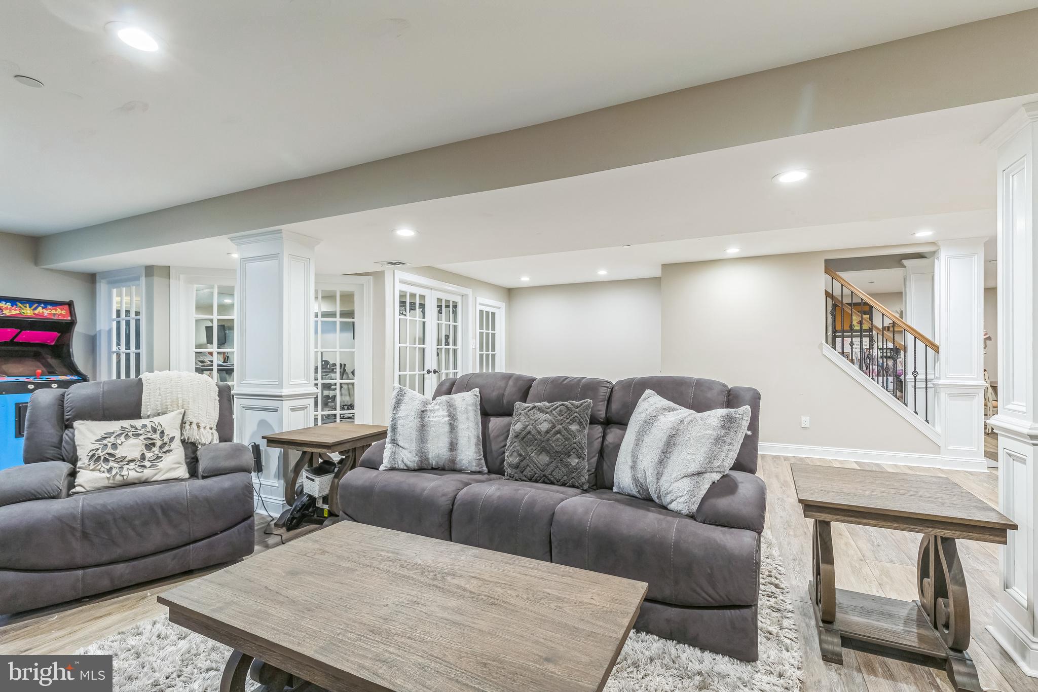 NEW BRITAIN WOODS - Residential