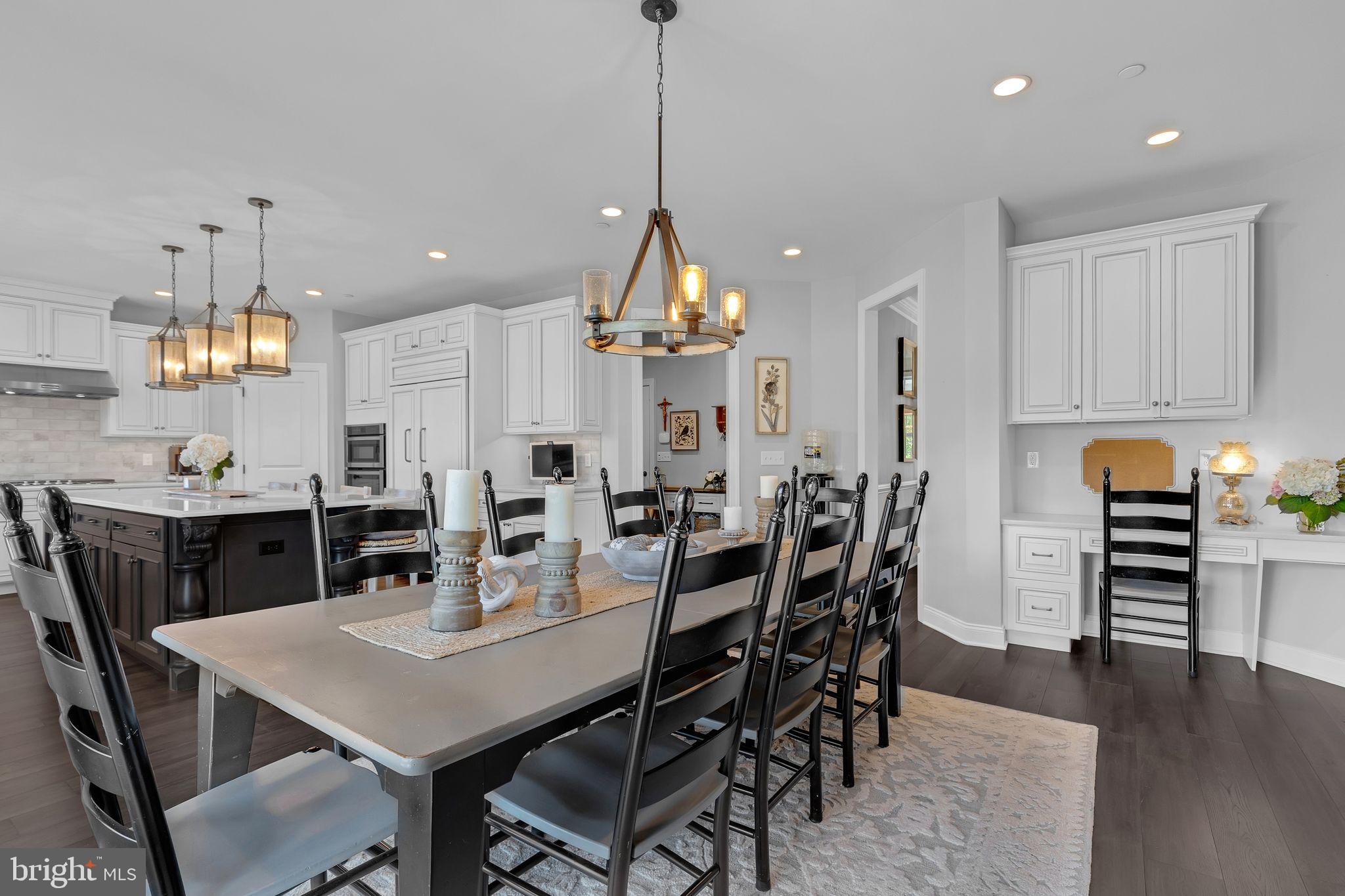 NEW BRITAIN WOODS - Residential