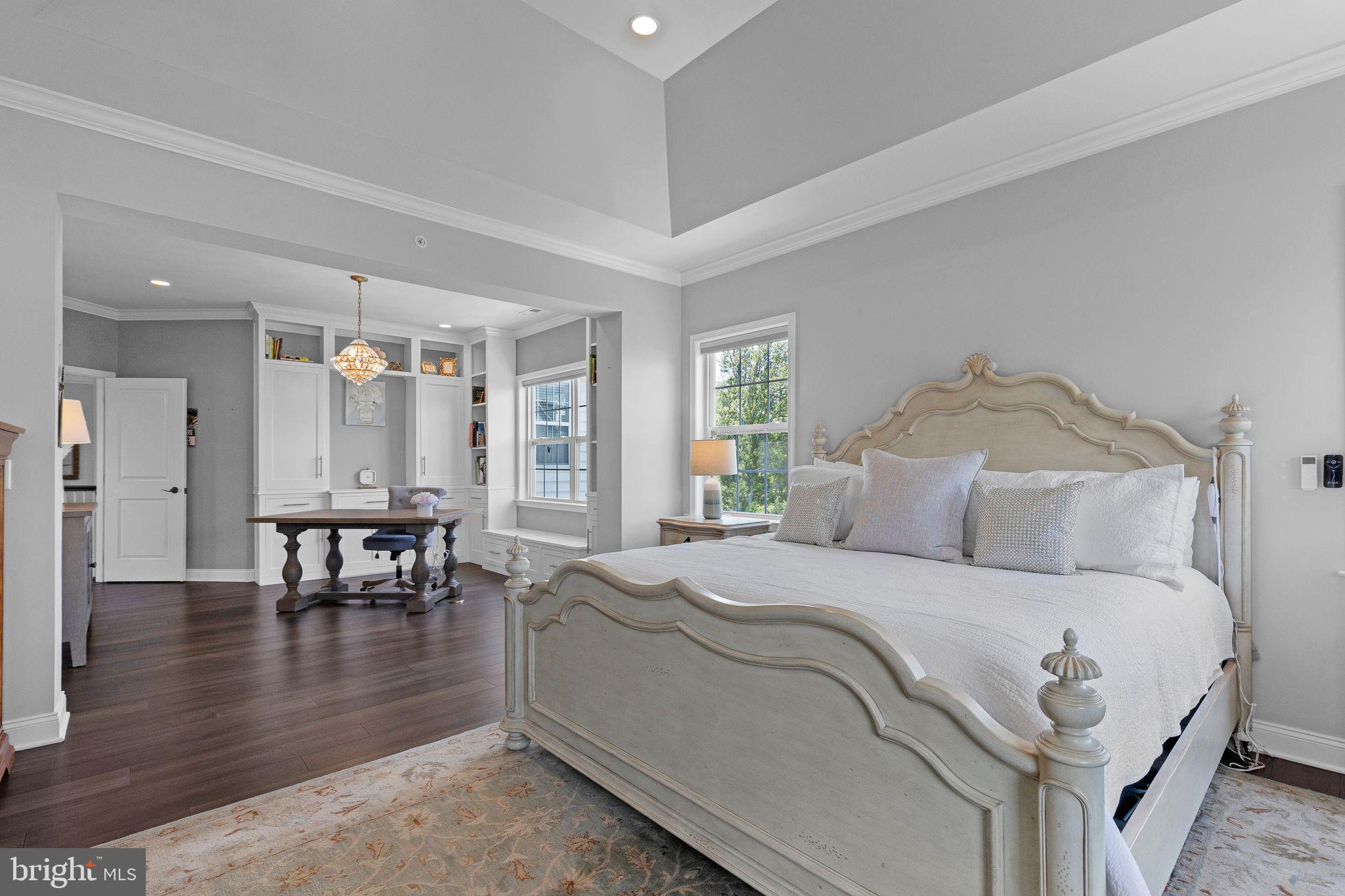 NEW BRITAIN WOODS - Residential