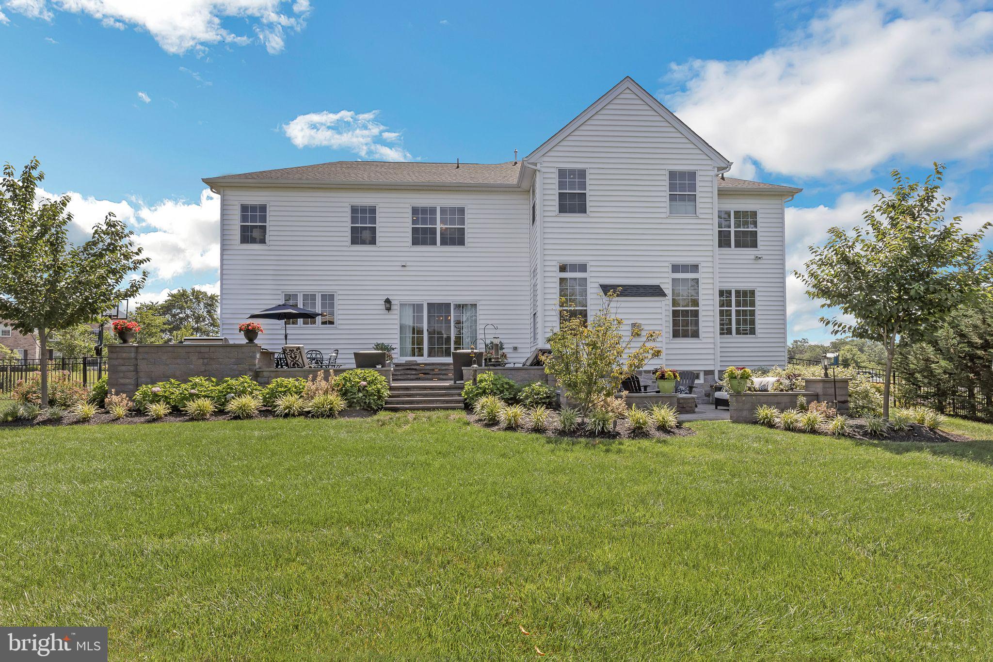 NEW BRITAIN WOODS - Residential