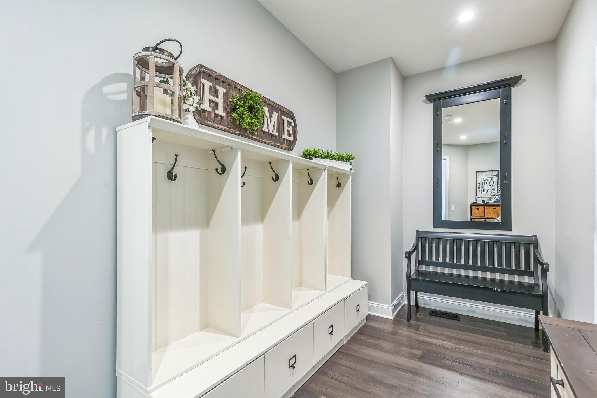 NEW BRITAIN WOODS - Residential