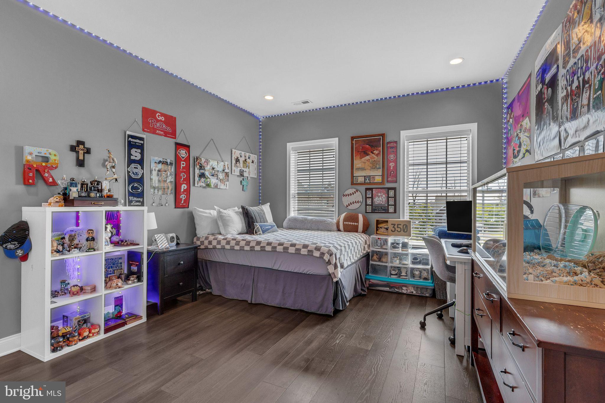 NEW BRITAIN WOODS - Residential