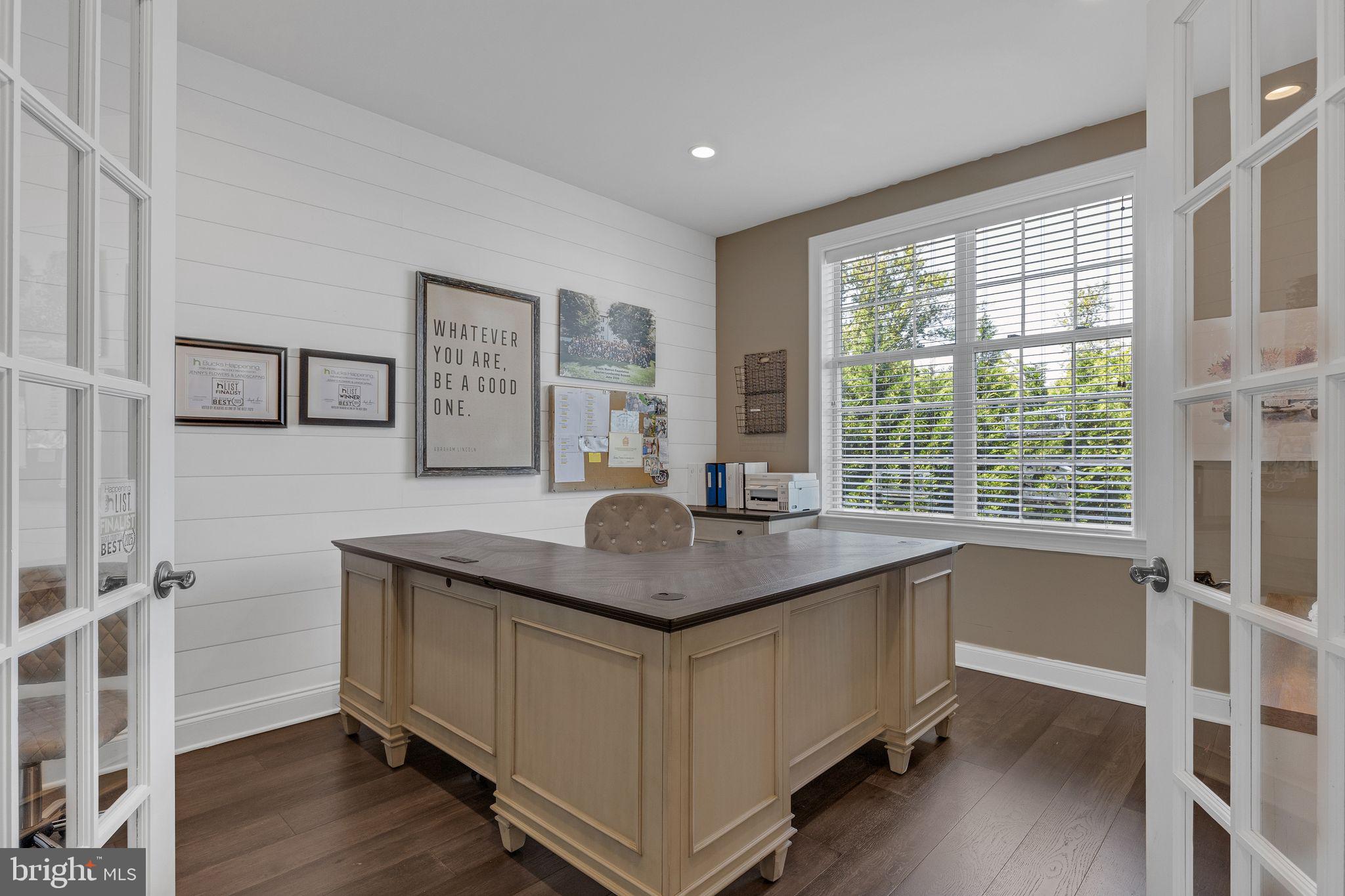 NEW BRITAIN WOODS - Residential