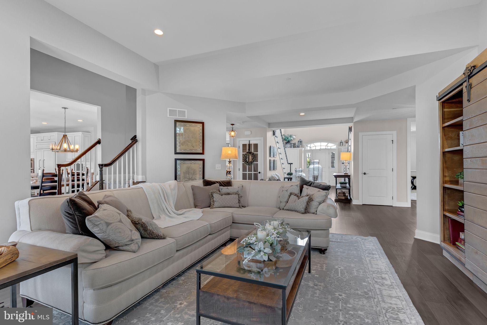 NEW BRITAIN WOODS - Residential