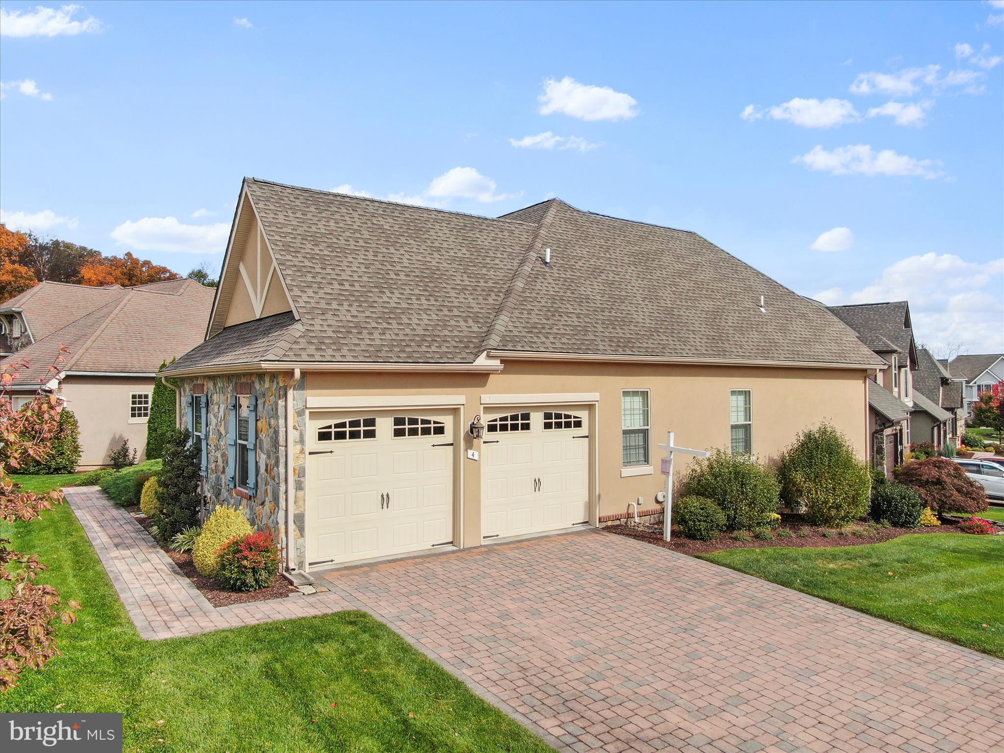 GARRISON FALLS THE LINKS - Residential