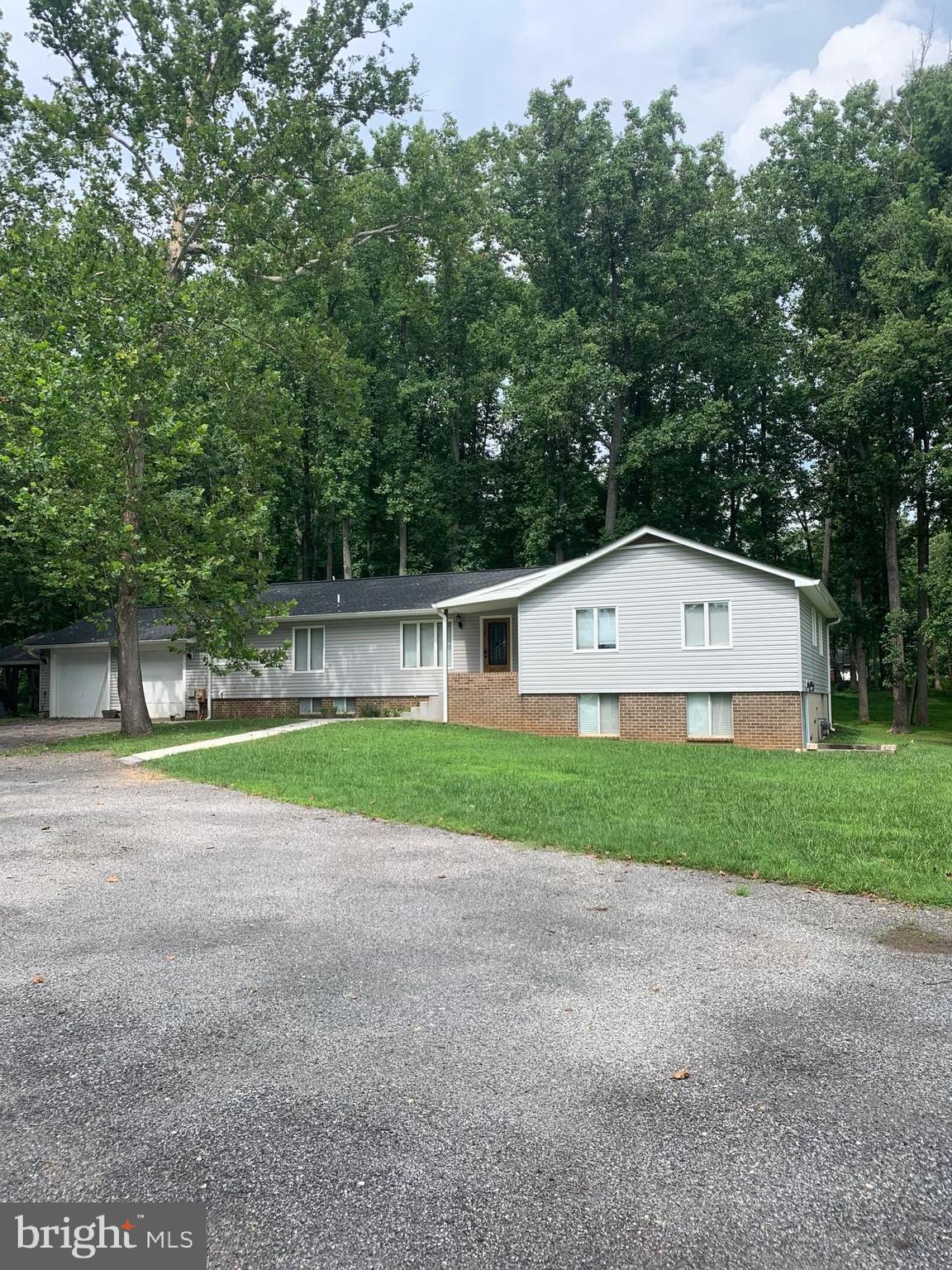 SYCAMORE ACRES - Residential