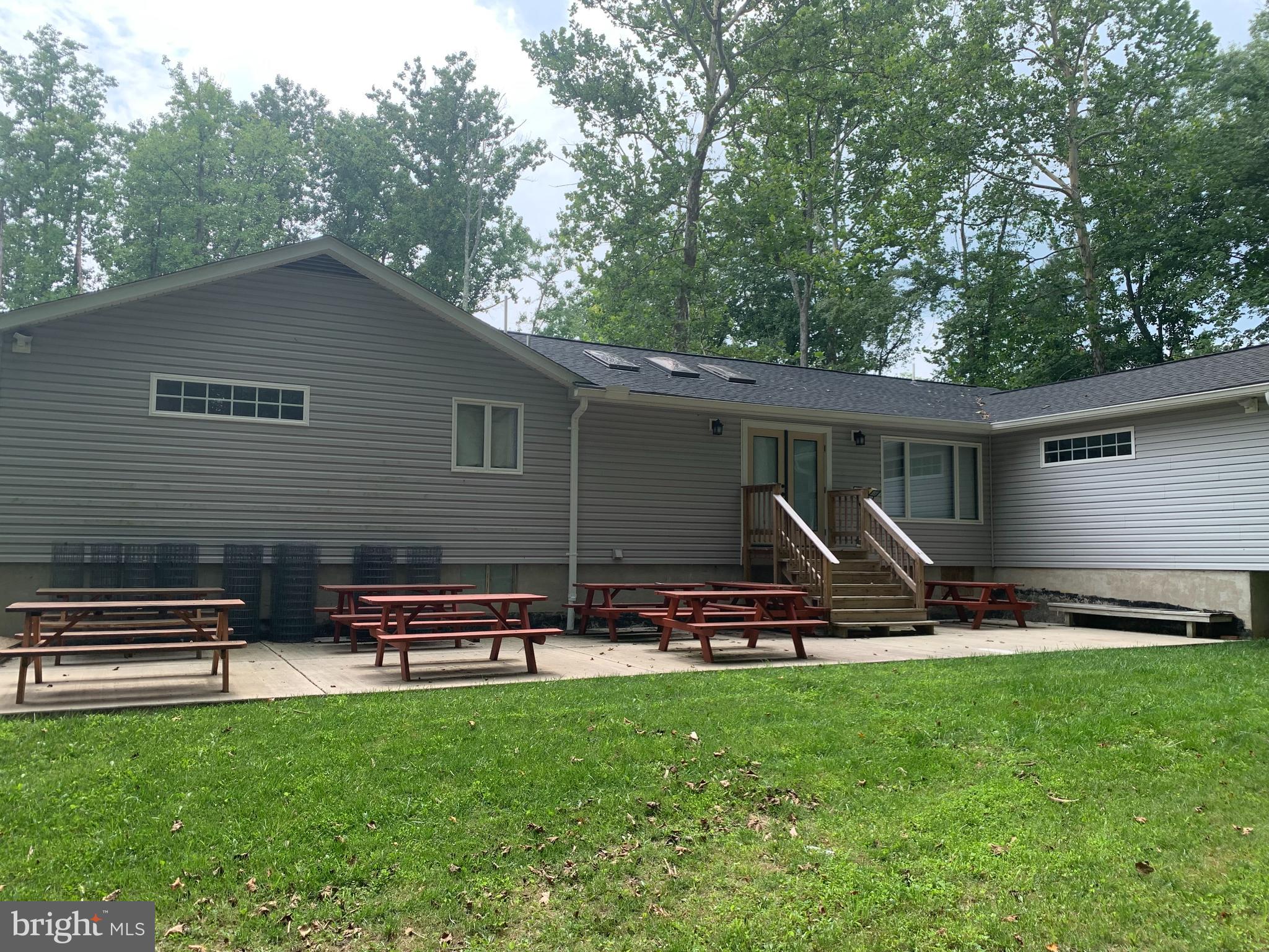 SYCAMORE ACRES - Residential