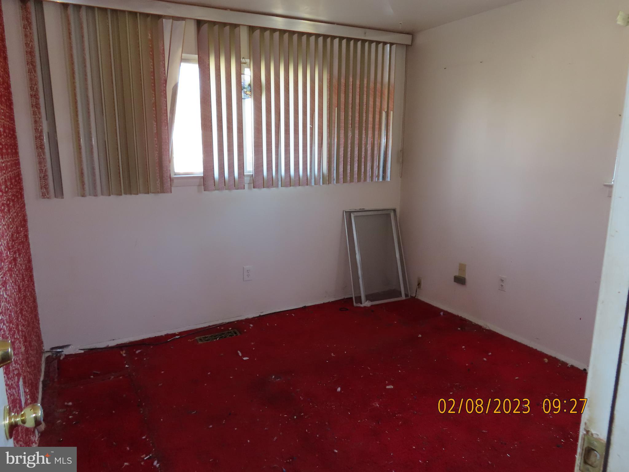 IMPERIAL GARDENS - Residential