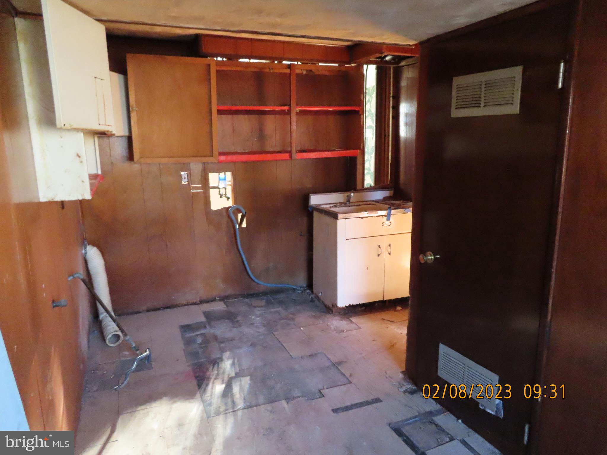 IMPERIAL GARDENS - Residential